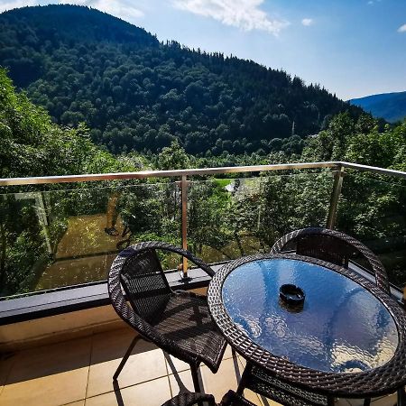 Orchid Luxury Apartment Sinaia Bagian luar foto