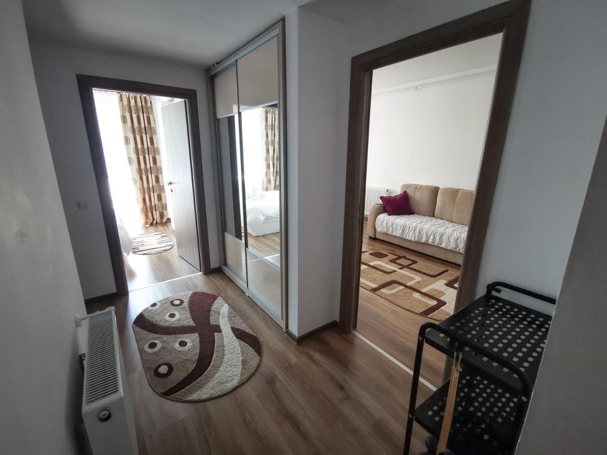 Orchid Luxury Apartment Sinaia Bagian luar foto