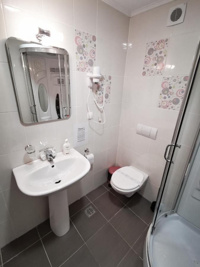 Orchid Luxury Apartment Sinaia Bagian luar foto